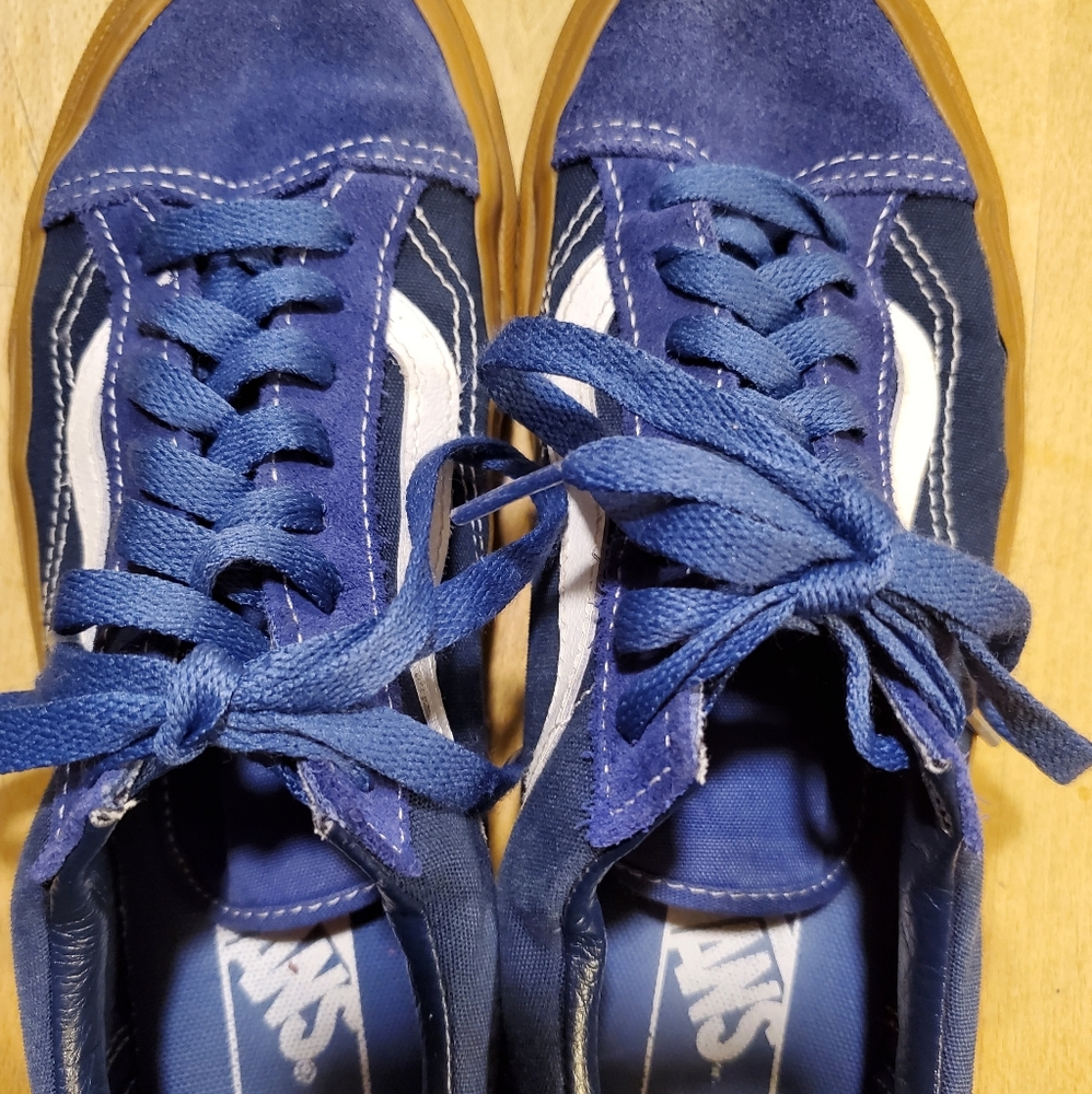 Womens Suade/Canvas Vans sneakers size 8